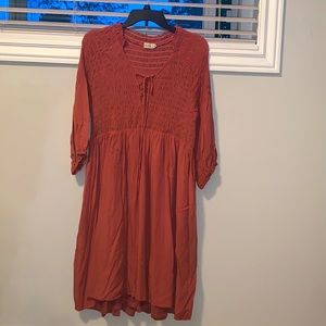 NWOT Roolee Ruched Stretch Orange Rust Boho Tassle Puff Sleeve Mid Length Dress